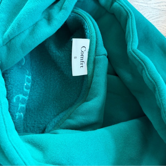 Comfrt Teal Jogger Set (Sweatshirt & Sweatpants) - Picture 5 of 5